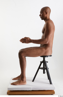 Tiago  1 nude sitting whole body 0009.jpg